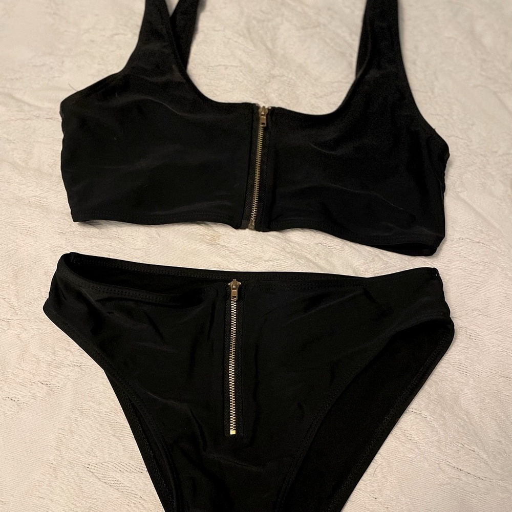 Black shein bikini with zipper detail size medium